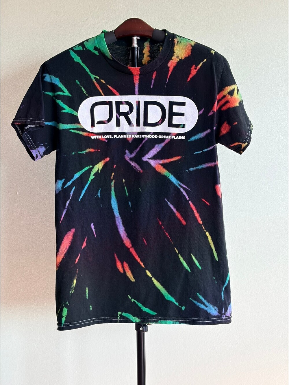 Planned Parenthood Great Plains Pride Tie Dye T-Shirt Adult Medium Gildan